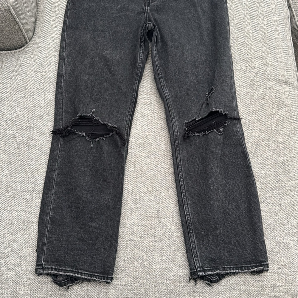 A&F- The Ankle Straight Ultra High Rise Curve Love Jeans - Picture 5 of 16